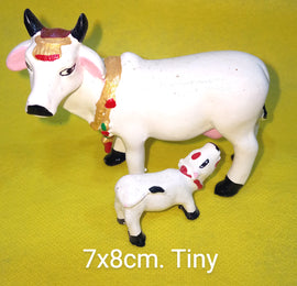 COW AND CALF TINY  7x8 CM.